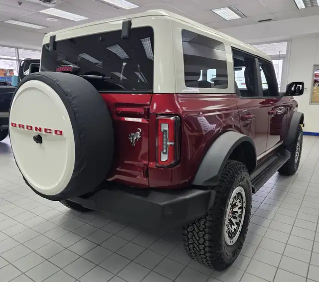 2026 Ford Bronco OUTERBANKS | 60TH ANNIVERSARY PACKAGE - Photo 9