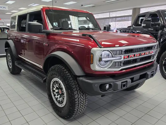 2026 Ford Bronco OUTERBANKS | 60TH ANNIVERSARY PACKAGE - Photo 10