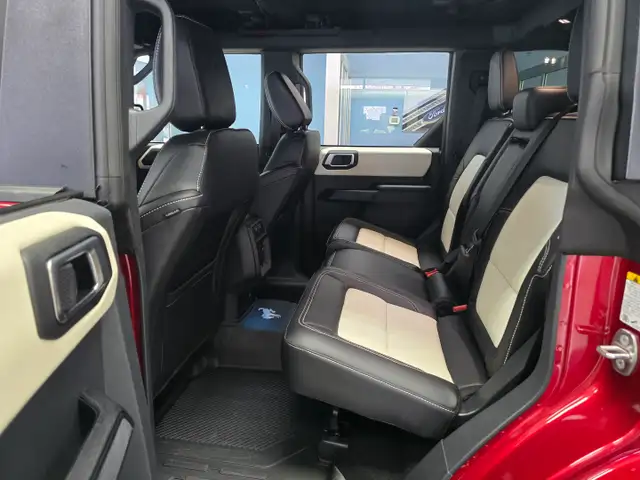 2026 Ford Bronco OUTERBANKS | 60TH ANNIVERSARY PACKAGE - Photo 17