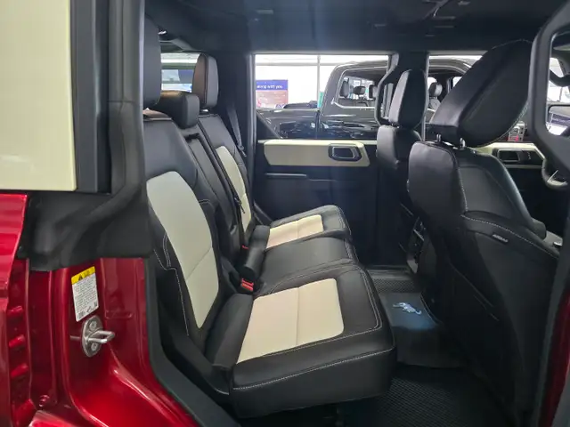 2026 Ford Bronco OUTERBANKS | 60TH ANNIVERSARY PACKAGE - Photo 19