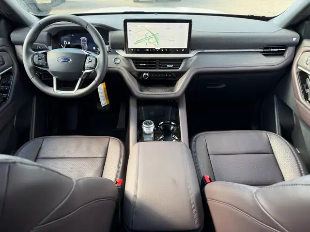 2026 Ford Explorer PLATINUM | LUX LEATHER PACKAGE | - Photo 16