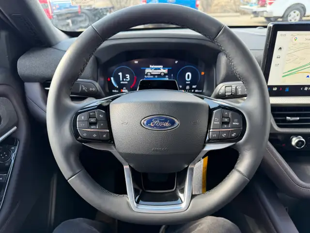 2026 Ford Explorer PLATINUM | LUX LEATHER PACKAGE | - Photo 17