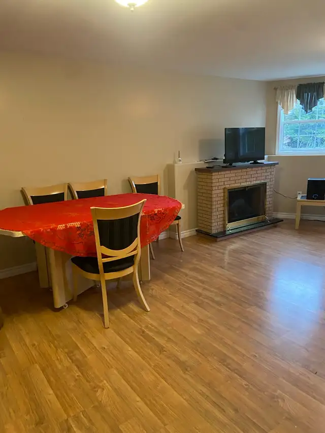 room for rent - Photo 2