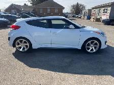2014 Hyundai Veloster TURBO, MANUAL, WHEELS, DRIVES GREAT, AS IS - Photo 6