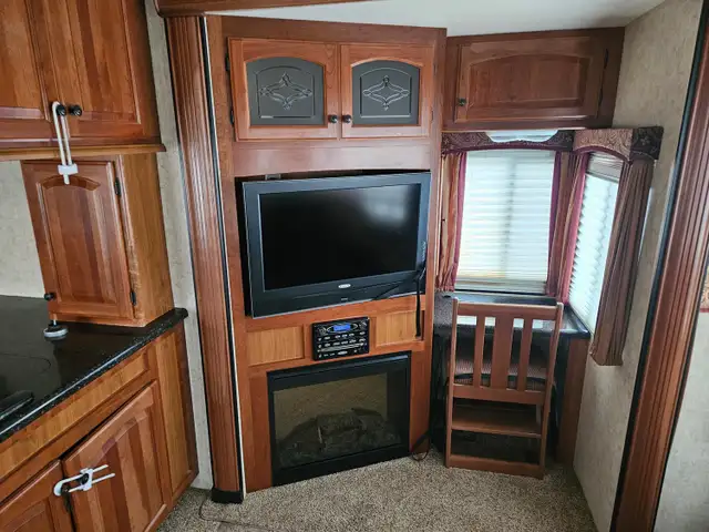 2010 Dutchman 300RL 30 Ft T/A 5th Wheel Travel Trailer Grand Jun - Photo 15