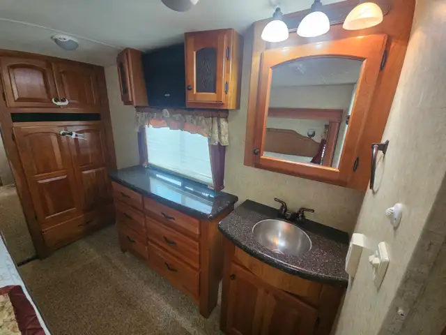 2010 Dutchman 300RL 30 Ft T/A 5th Wheel Travel Trailer Grand Jun - Photo 23