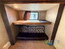 2016 Forest River RV Wildwood DLX 402QBQ - Photo 6