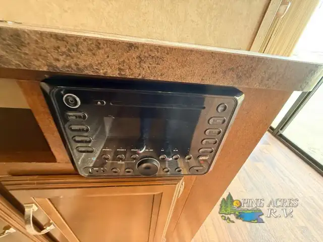 2016 Forest River RV Wildwood DLX 402QBQ - Photo 22