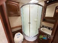 2016 Forest River RV Wildwood DLX 402QBQ - Photo 23