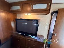 2016 Forest River RV Wildwood DLX 402QBQ - Photo 29