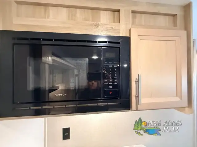 2020 Coachmen RV Catalina Legacy 333BHTSCK - Photo 14