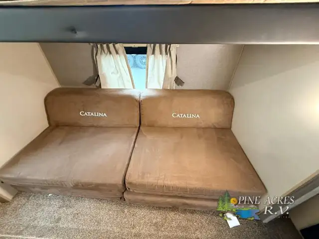 2020 Coachmen RV Catalina Legacy 333BHTSCK - Photo 26