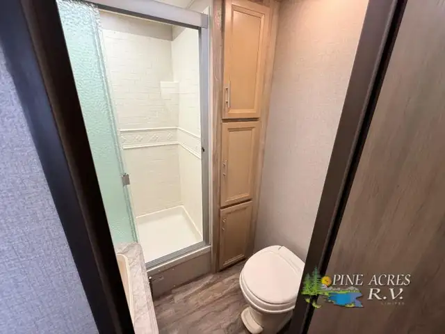 2020 Coachmen RV Catalina Legacy 333BHTSCK - Photo 31