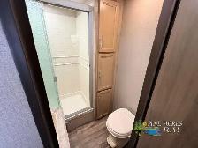 2020 Coachmen RV Catalina Legacy 333BHTSCK - Photo 31