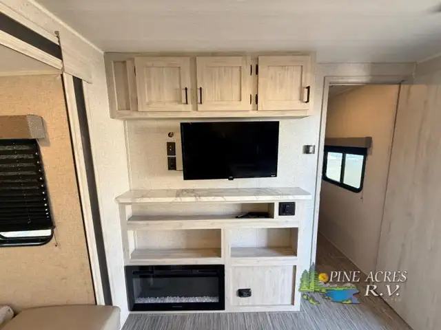 2023 EAST TO WEST Silver Lake 27K2D - Photo 8