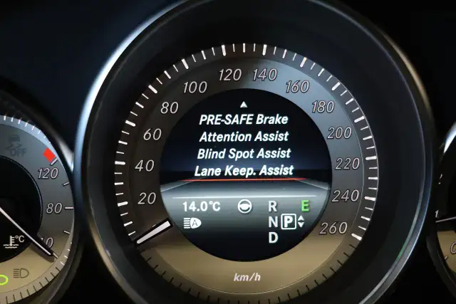 2017 Mercedes-Benz CLS-Class CLS550 4MATIC - AMGPKG|SUNROOF|NAVI - Photo 19