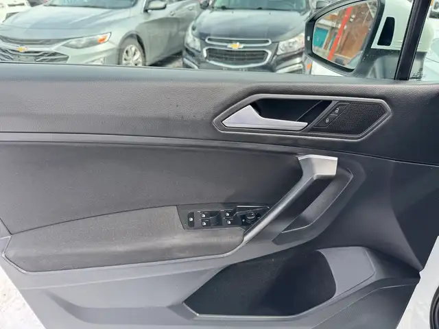 2021 Volkswagen Tiguan Trendline - Photo 12
