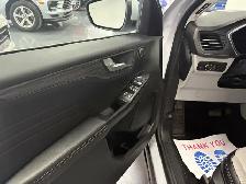 2025 Ford Escape Platinum AWD - Photo 9