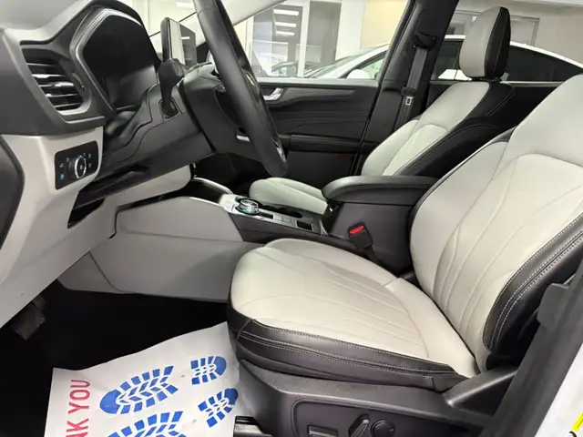 2025 Ford Escape Platinum AWD - Photo 11