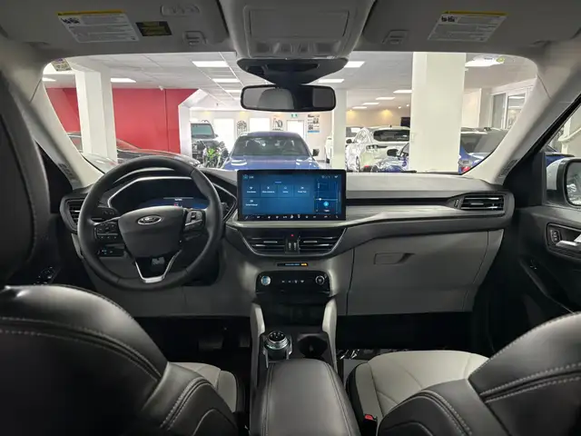 2025 Ford Escape Platinum AWD - Photo 14