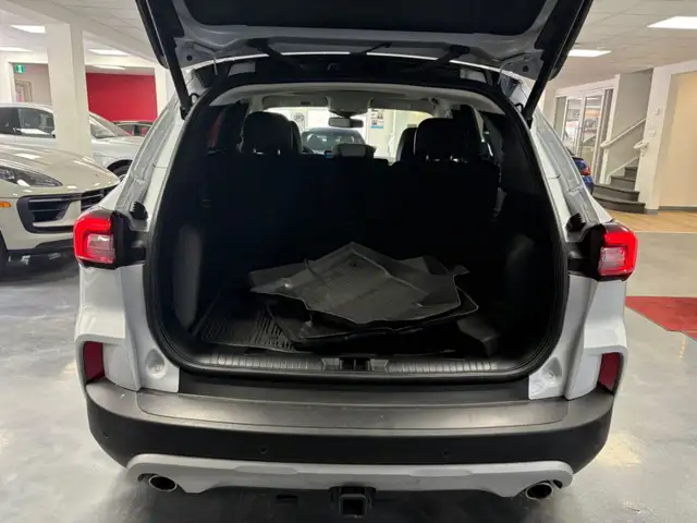2025 Ford Escape Platinum AWD - Photo 15