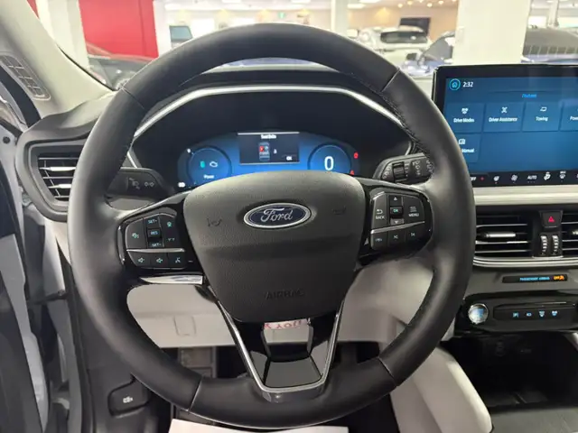 2025 Ford Escape Platinum AWD - Photo 20