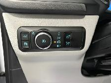 2025 Ford Escape Platinum AWD - Photo 22