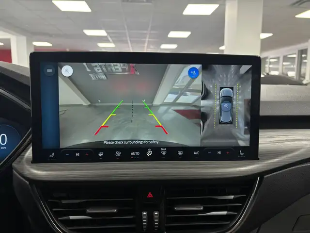 2025 Ford Escape Platinum AWD - Photo 28