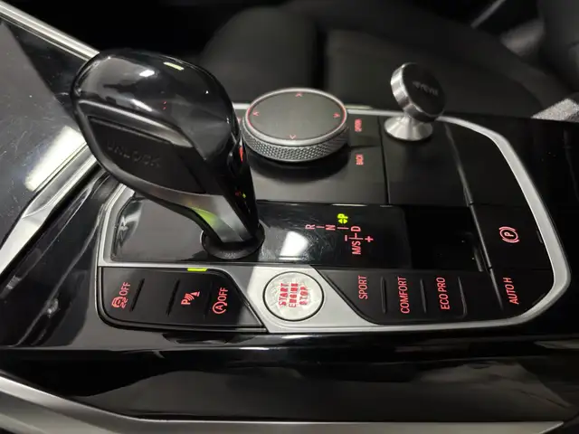 2021 BMW 3-Series 330i xDrive Sedan North America - Photo 30