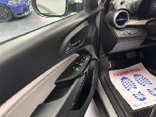 2024 Chevrolet Trax FWD 4dr LT - Photo 10