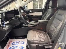 2024 Chevrolet Trax FWD 4dr LT - Photo 12