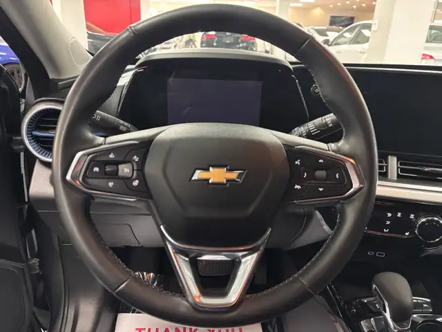 2024 Chevrolet Trax FWD 4dr LT - Photo 18