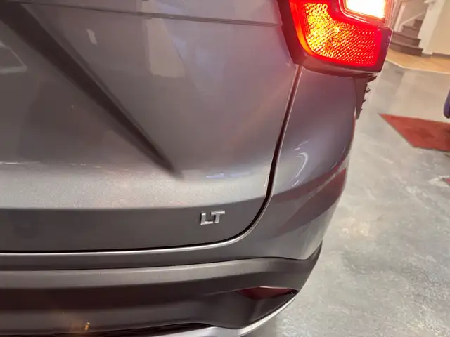 2024 Chevrolet Trax FWD 4dr LT - Photo 29