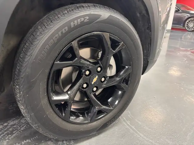 2024 Chevrolet Trax FWD 4dr LT - Photo 30