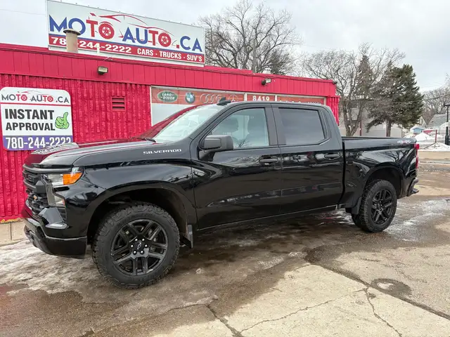 2024 Chevrolet Silverado 1500 Custom - Photo 4