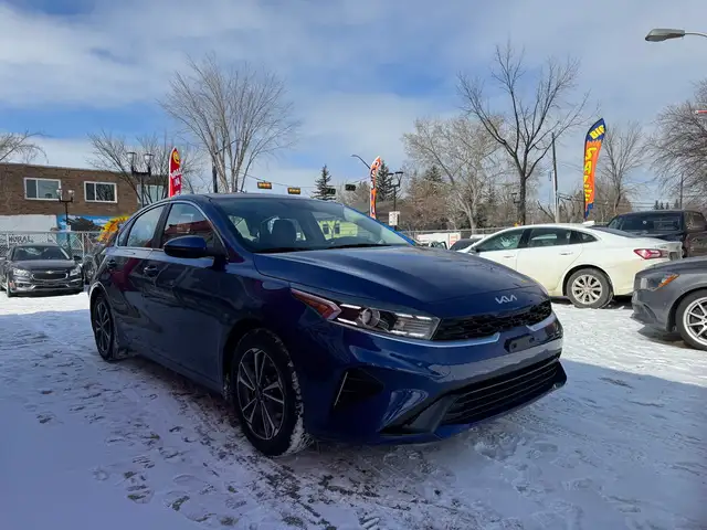 2024 Kia Forte EX - Photo 4