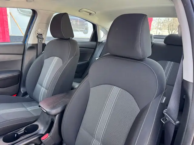 2024 Kia Forte EX - Photo 5