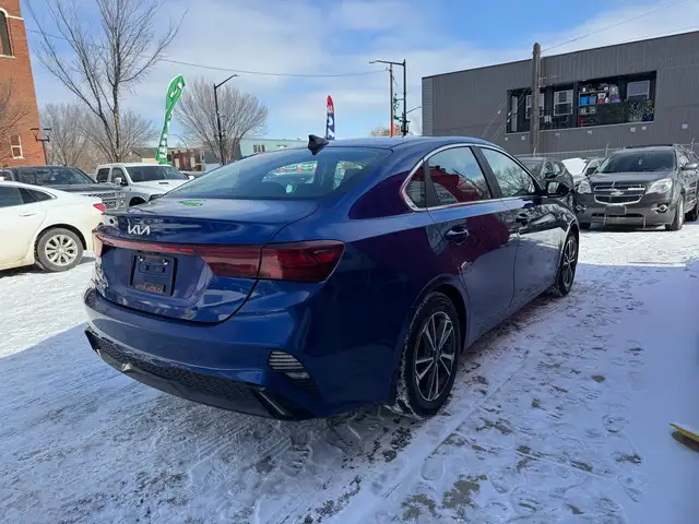 2024 Kia Forte EX - Photo 15