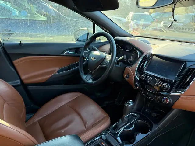 2017 CHEVROLET CRUZE PREMIER AUTO | 1 OWNER | GORGEOUS - Photo 7