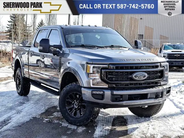 2022 Ford Super Duty F-350 SRW LARIAT 6.7L Tremor Off-Road