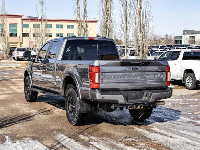 2022 Ford Super Duty F-350 SRW LARIAT 6.7L Tremor Off-Road - Photo 11