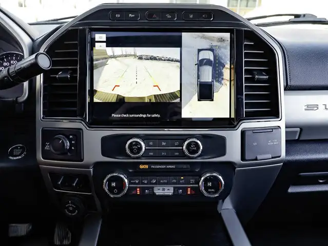 2022 Ford Super Duty F-350 SRW LARIAT 6.7L Tremor Off-Road - Photo 27