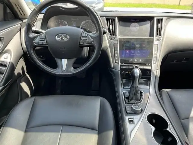 2016 Infiniti Q50 2.0T AWD CERTIFIED! - Photo 9