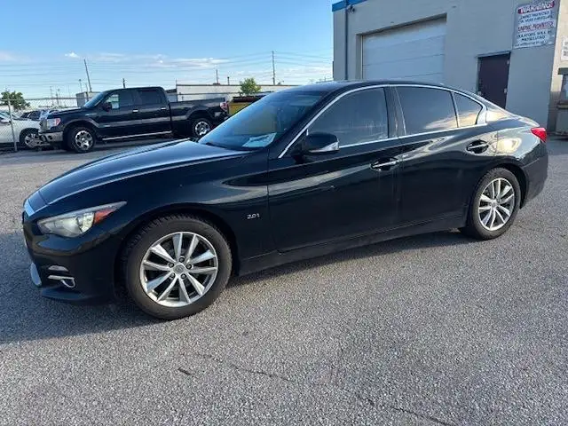 2016 Infiniti Q50 2.0T AWD CERTIFIED! - Photo 10