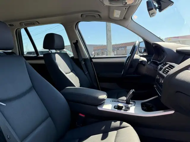 2013 BMW X3 XDRIVE28I | SUPER CLEAN - Photo 12