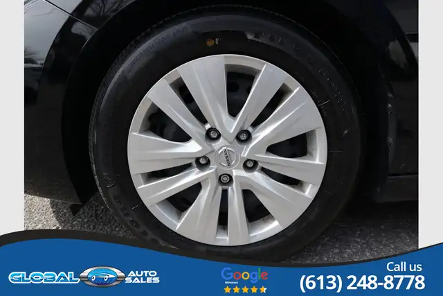 2023 Nissan Sentra S ' VERY LOW KM ' - Photo 4