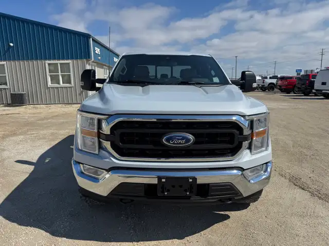 2022 Ford F-150 - Photo 2