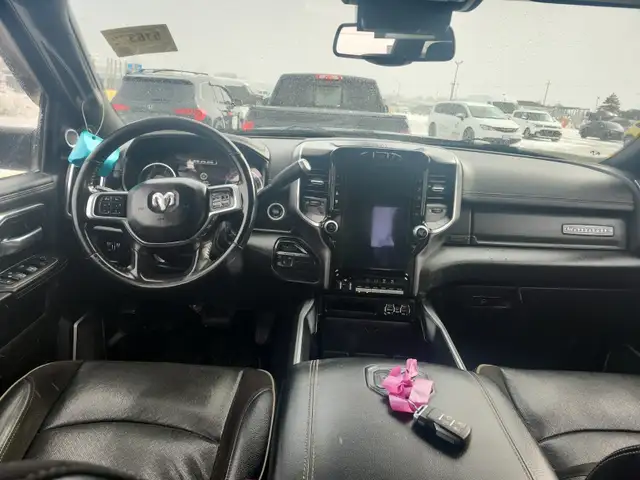 2022 RAM 3500 Laramie Crew 6.7L Cummins Diesel Dually DRW - Photo 5