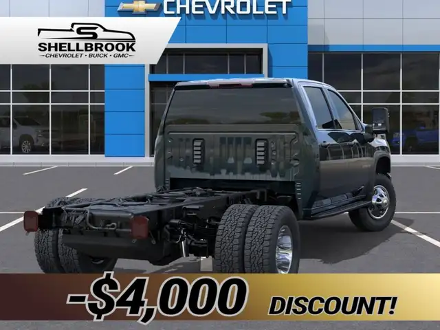 2026 Chevrolet Silverado 3500HD LT - Photo 4