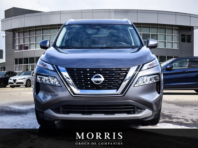 2023 Nissan Rogue SV - Photo 2